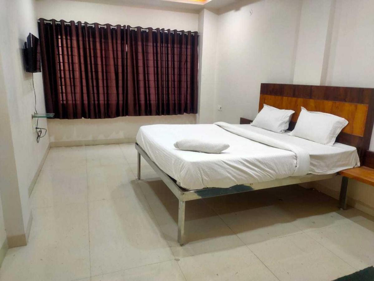 Oyo 88521 Hotel Swagstay Indore Exterior photo